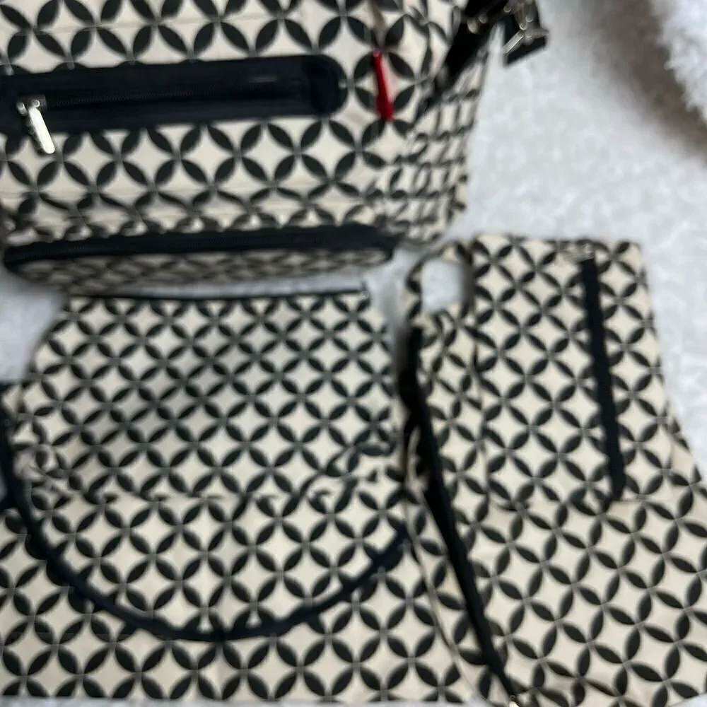 Soho Grand Central diaper bag set beige and black Nylon